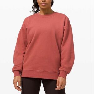 Lululemon Perfectly Oversized Crew Soft Cranberry
Size 4